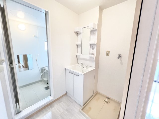 洗面設備　※別部屋参考写真
