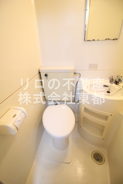 トイレ　清潔感ある洋式トイレです☆お掃除も楽々です！！