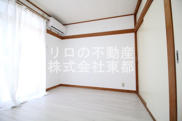 居室・リビング　南向きなので暖かな日差しが入りますね♪