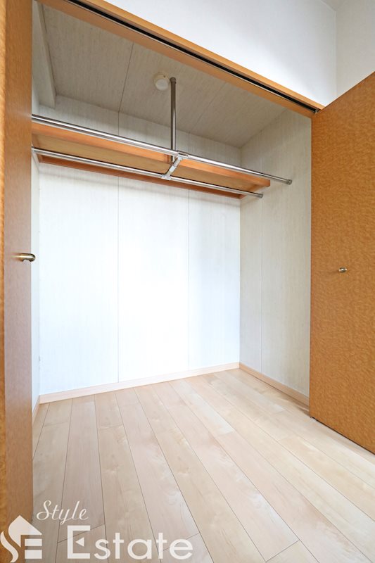 収納　クローゼット