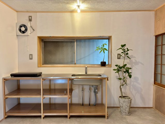 キッチン　シンプル且つオシャレなキッチンの空間は料理が捗りそうです。