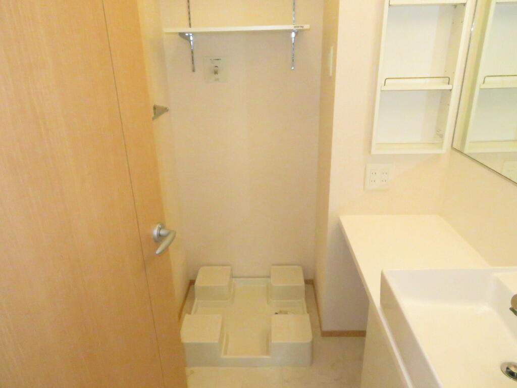 その他設備　洗濯機置場