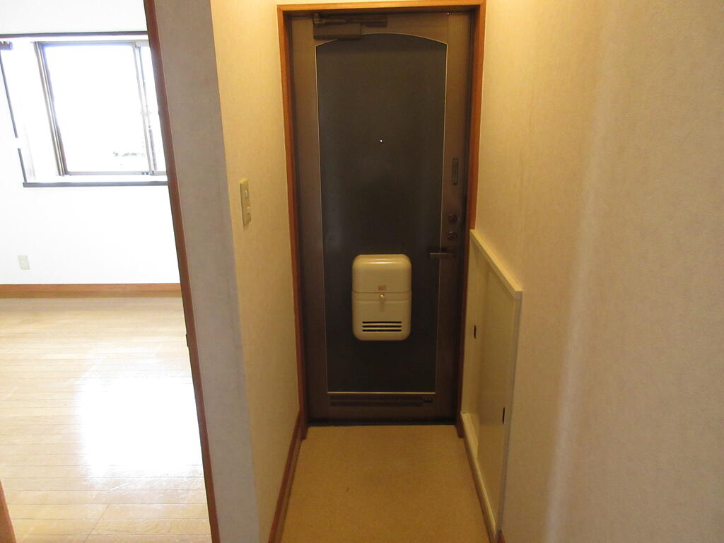 玄関　シューズボックスあり