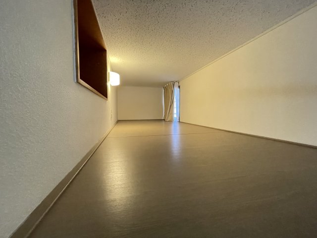 カラコレスの内装写真