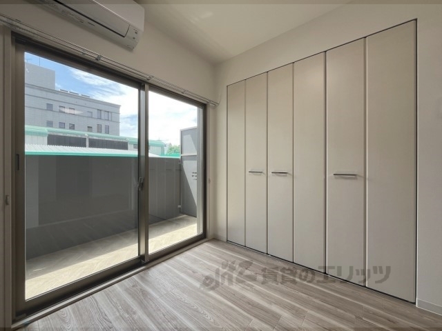 居室・リビング　洋室