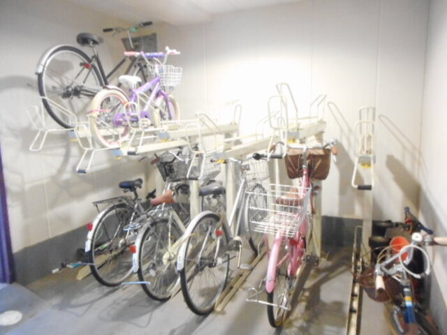 その他　駐輪場