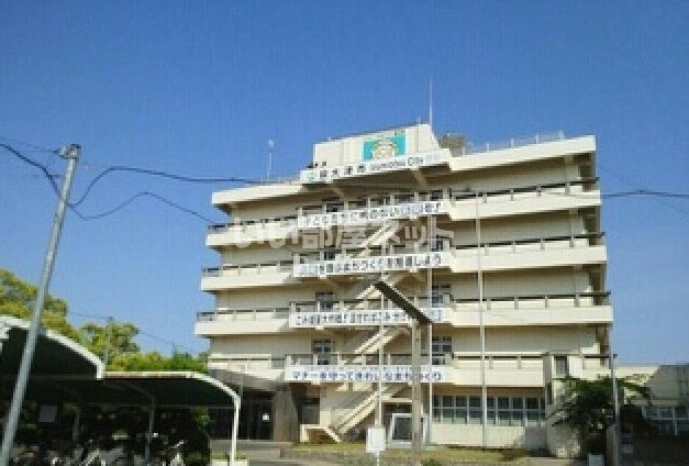 役所　泉大津市役所（役所）まで972m