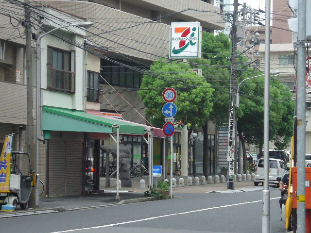コンビニ　セブンイレブン広島上天満町店（コンビニ）まで100m