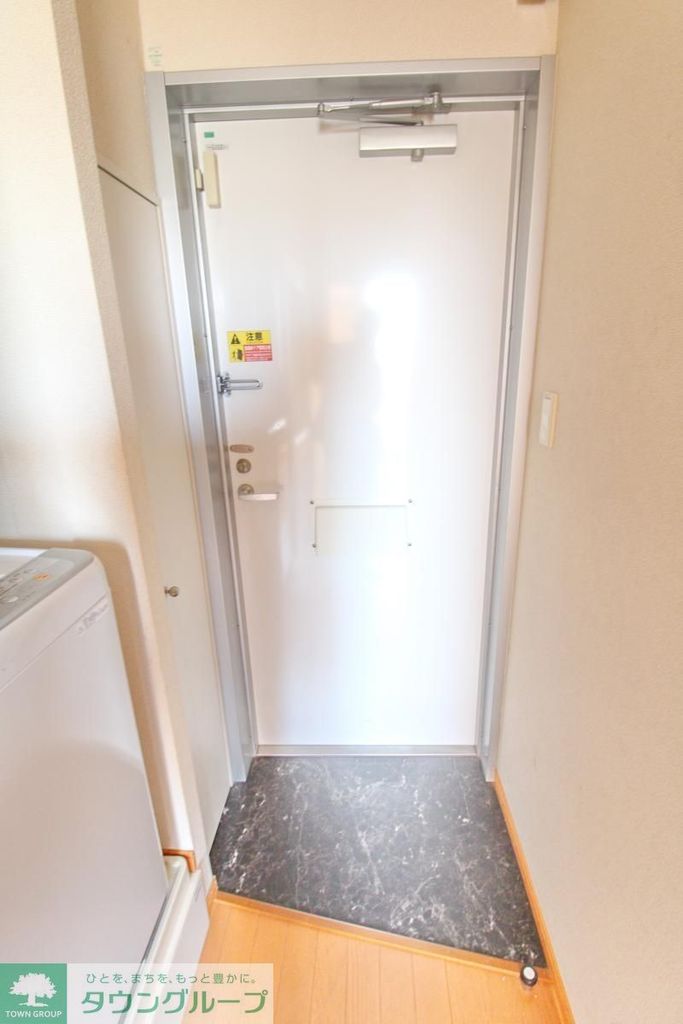 玄関　同シリーズ