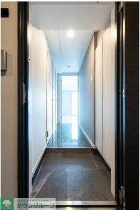 玄関　前回募集時のお写真になります。現況優先です。