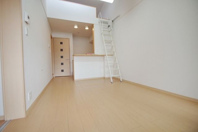 居室・リビング　★清潔感のある御部屋です★