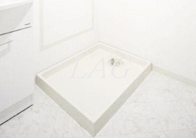 その他設備　室内洗濯置き場です。