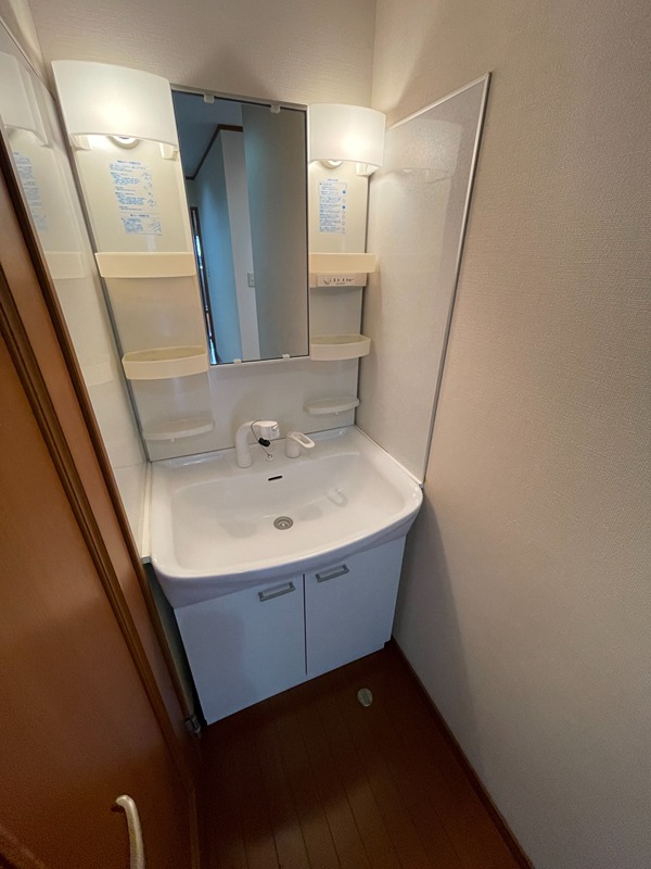 洗面設備　別部屋参考写真