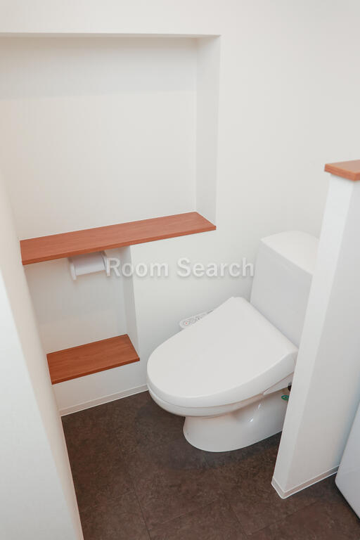 トイレ　温水洗浄便座