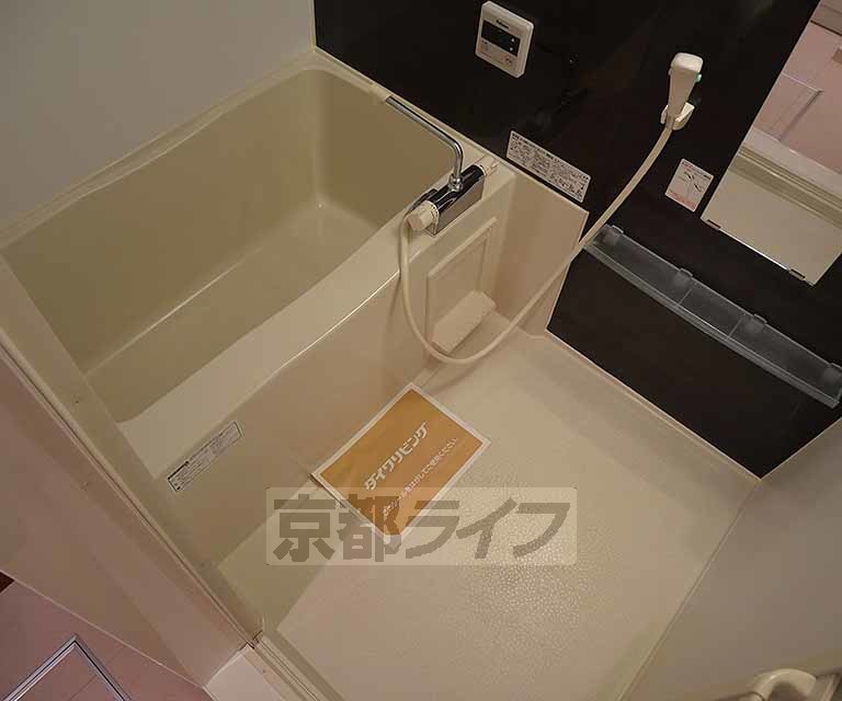 バス・シャワールーム　一日の疲れを癒すバスルーム