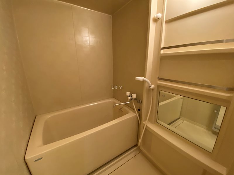 バス・シャワールーム　別部屋のお写真です。ご参考までに！