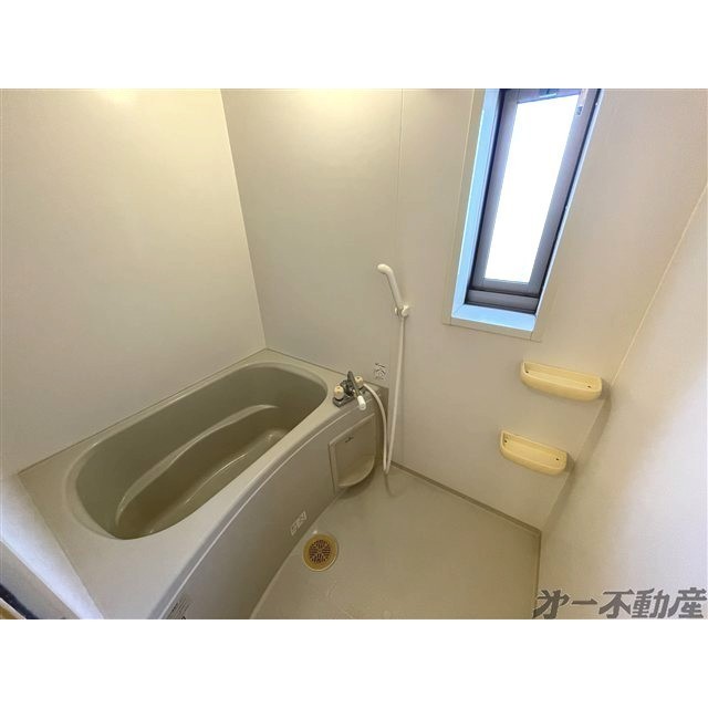 バス・シャワールーム　バスルーム