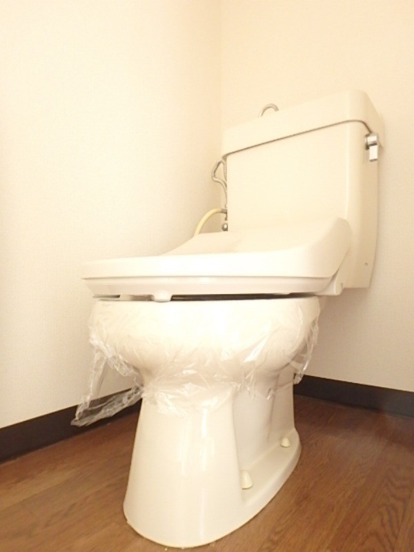 トイレ　図面と現状に相違がある場合には現状を優先