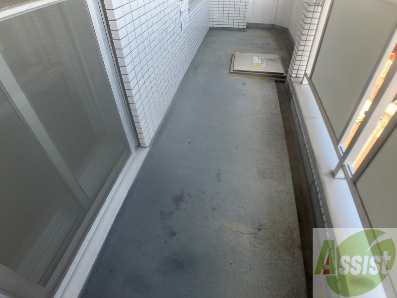 バルコニー　バルコニーです。洗濯物を干したり一息ついたりできますね！