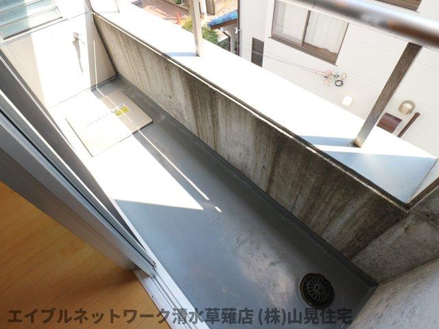 バルコニー　落ち着いた時間を過ごせるバルコニーです