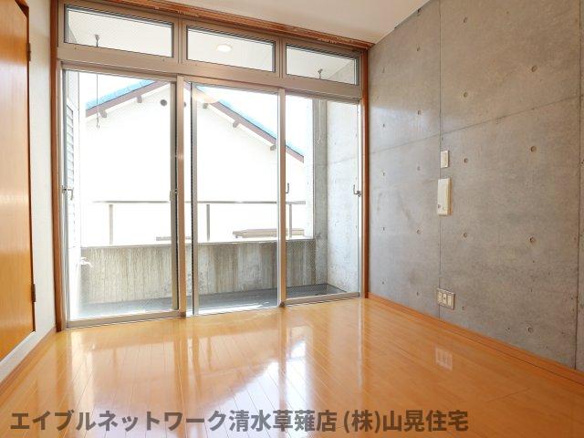 居室・リビング　ゆったりとしたリビングです