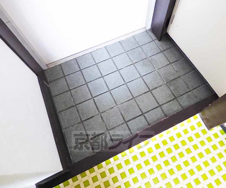 玄関　靴収納つきの玄関