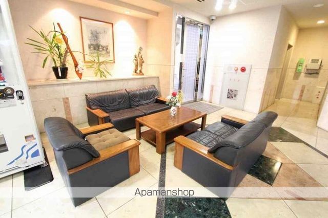 ロビー　ロビー