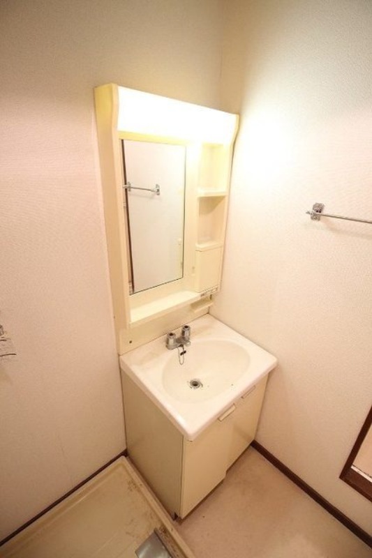 洗面設備　図面と現状に相違がある場合には現状を優先