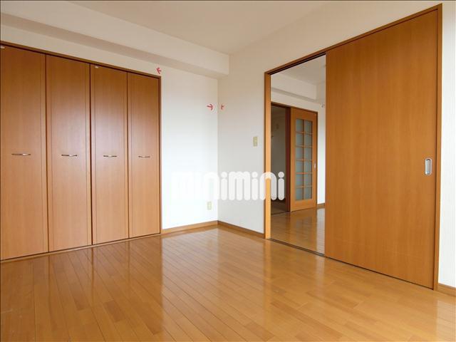 その他部屋・スペース　ご家族それぞれのお部屋がもてる３ＤＫ。