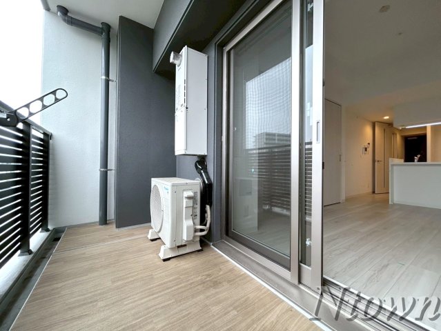 バルコニー　陽当たり良好なバルコニーです