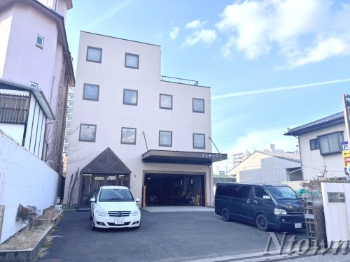 飲食店　ゴンチャロフ製菓株式会社名古屋支店（飲食店）まで815m