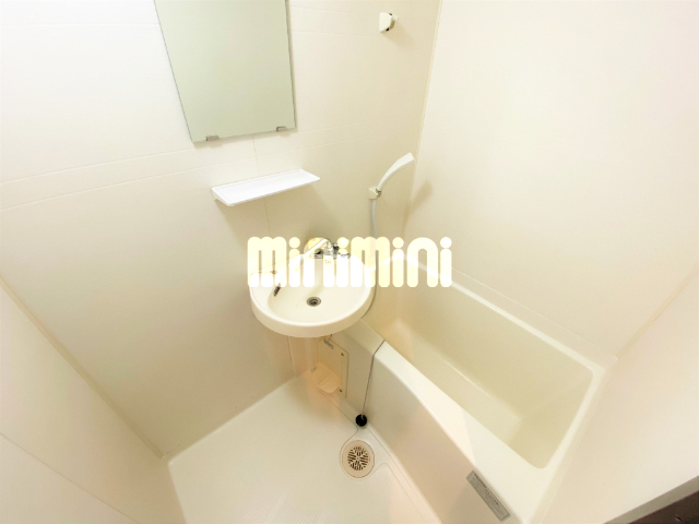 バス・シャワールーム　※別部屋