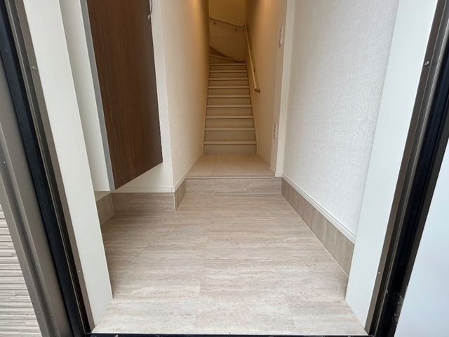 玄関　同ハウスメーカーのイメージ画像です。