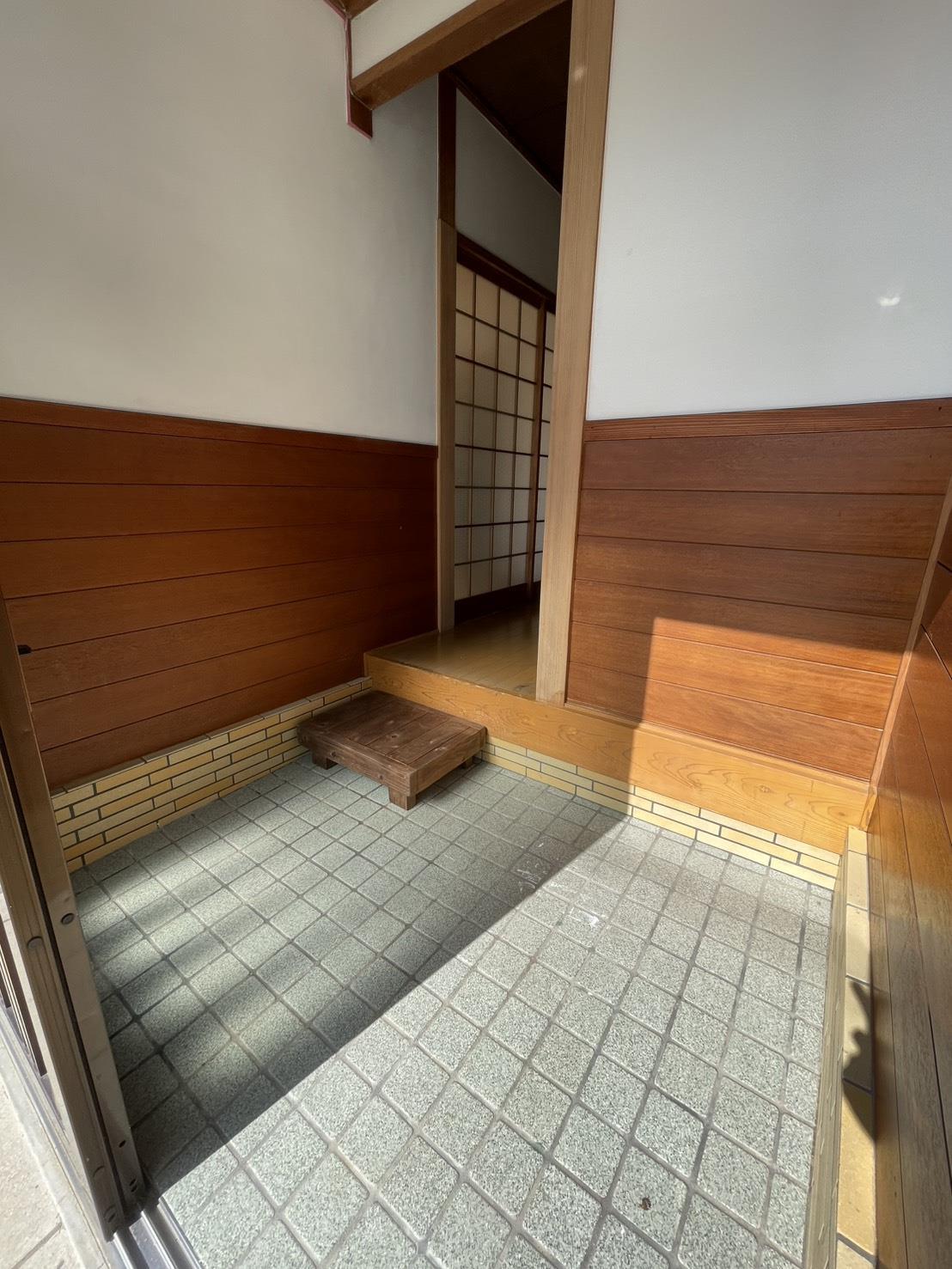 玄関　玄関