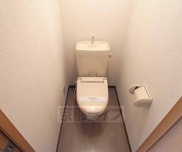 トイレ　清潔感のあるトイレです。