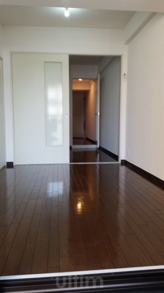 居室・リビング　別の部屋の写真