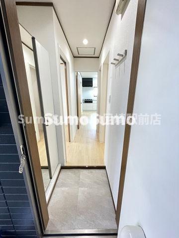 玄関　落ち着いた玄関です