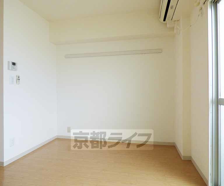 居室・リビング　綺麗なお部屋です。