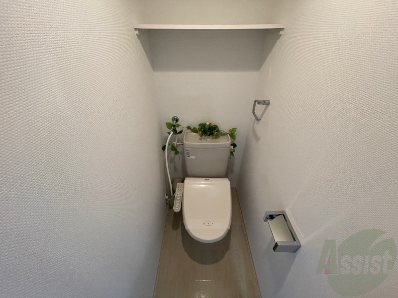 トイレ　こちらはトイレです。清潔感があり、安心して使用できます。