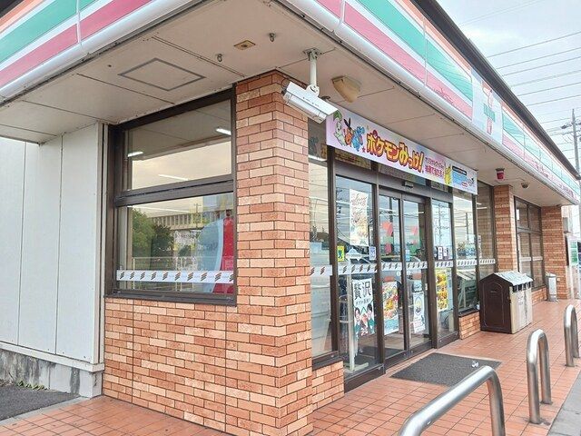 コンビニ　セブンイレブン勤労福祉会館前店（コンビニ）まで658m
