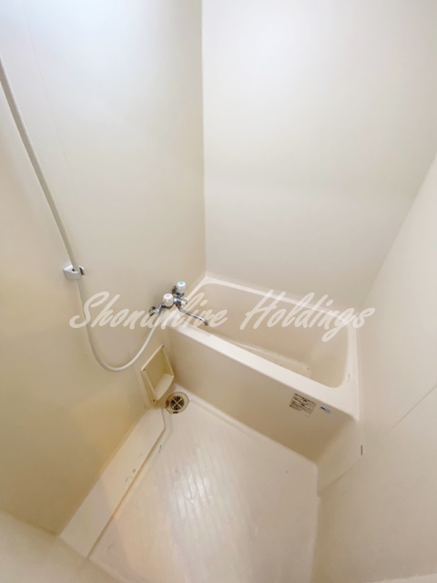 バス・シャワールーム　嬉しいバス・トイレ別