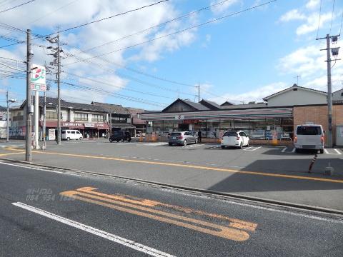 その他　セブンイレブン福山三吉町南店（その他）まで449m