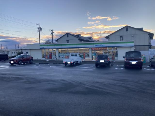 コンビニ　ファミリーマート本巣上真桑店（コンビニ）まで773m