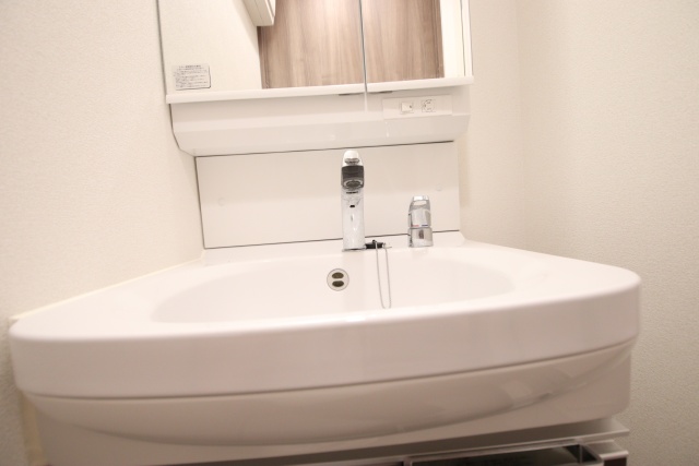 洗面設備　※別室の参考写真の為、現況優先です。