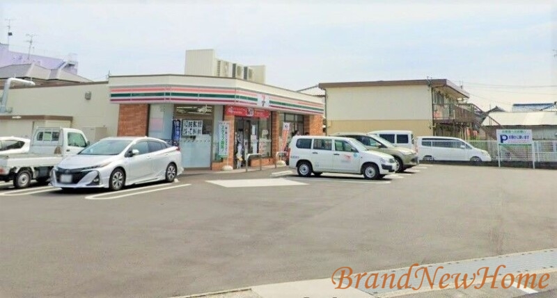 コンビニ　セブンイレブン堺浜寺船尾町西店（コンビニ）まで160m