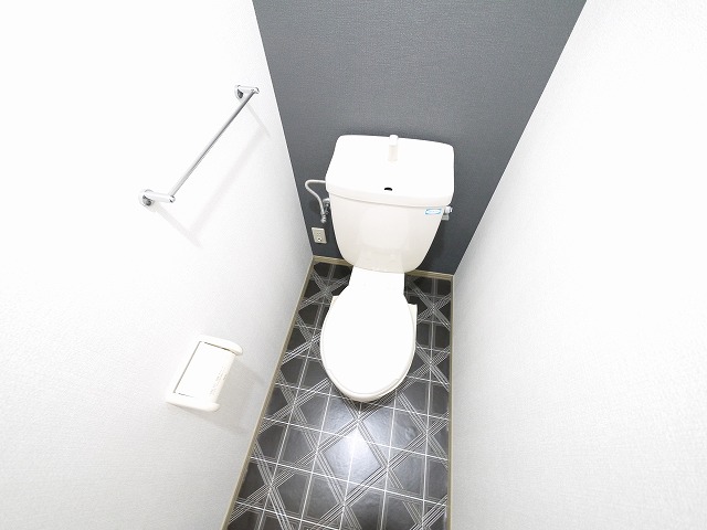 トイレ　コンパクトで使いやすいトイレです