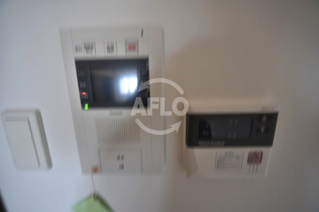 セキュリティ　ベリー海老江　TVモニター付きインターホン