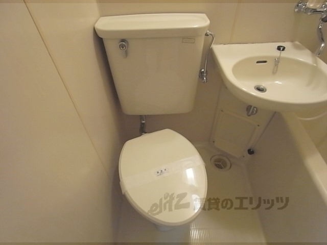 サンハイツ西京極のトイレ写真