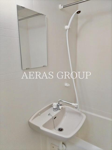 洗面設備　同仕様