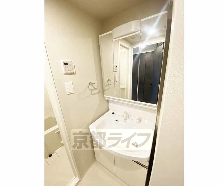 洗面設備　独立洗面台